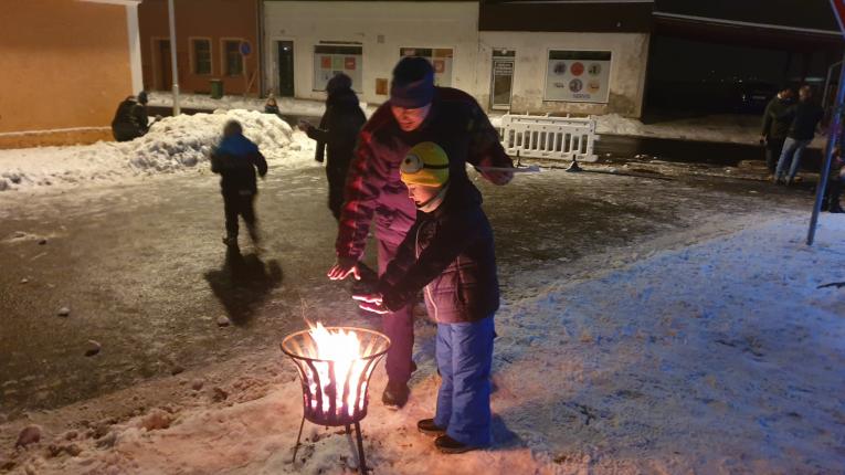 teplo u ohniště