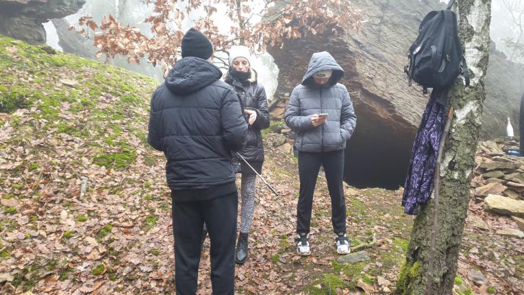příprava k opékání u sluje