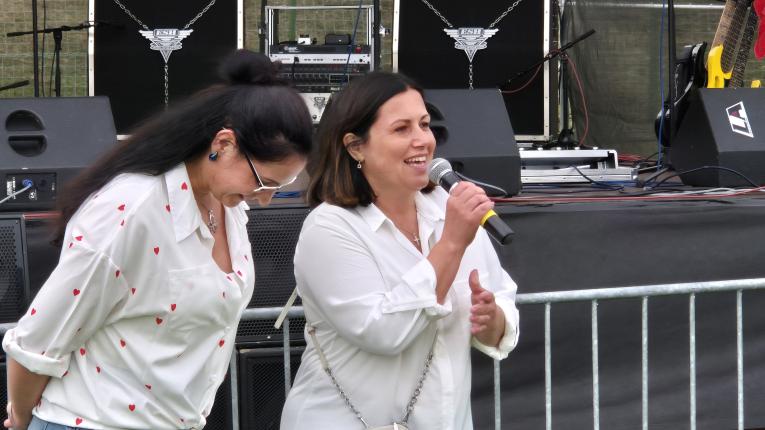 rozhovor se starostkou a místostarostkou