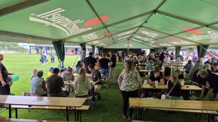 účastníci festivalu