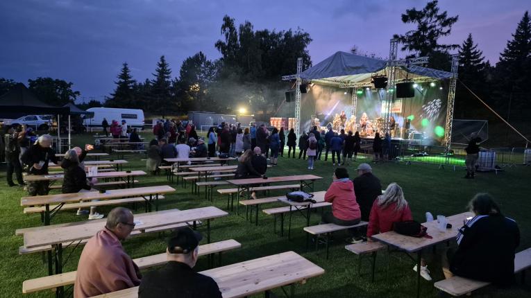 účastníci festivalu